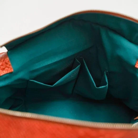 NWOT VELEZ Metallic Orange Leather Shoulder Bag - Picture 9 of 12